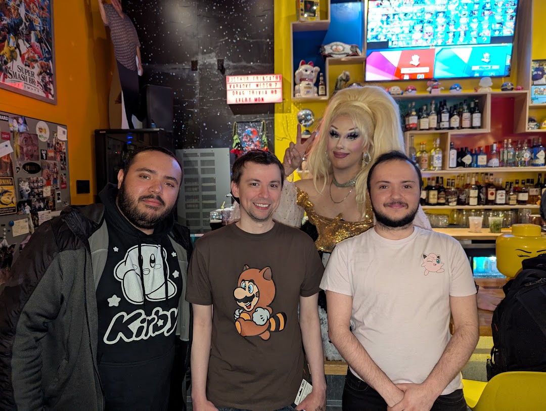 Smash Sis!